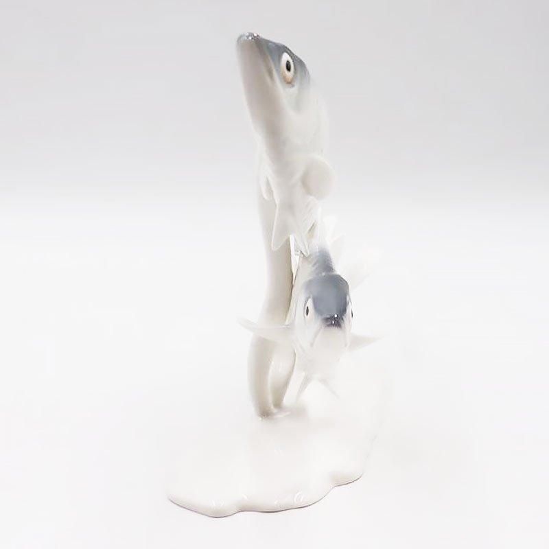 希少なノリタケボーンチャイナの魚置物