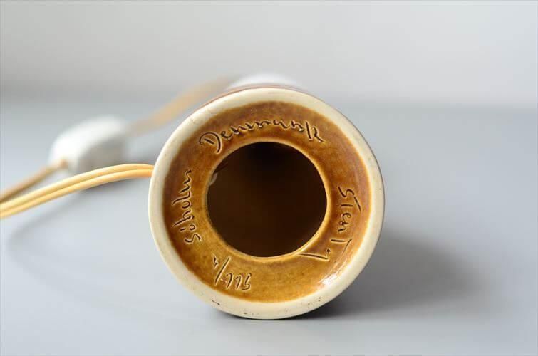 デンマーク製ヴィンテージデスクランプ 優美な明かり