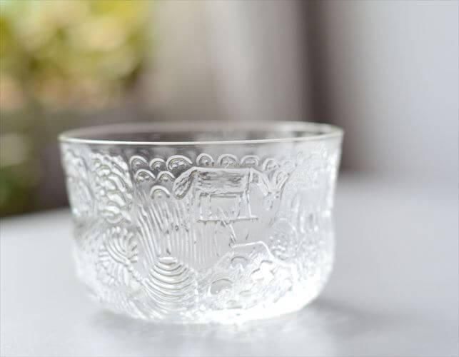 北欧のファウナ ガラスボウル 9cm 自然な動物と植物 アート