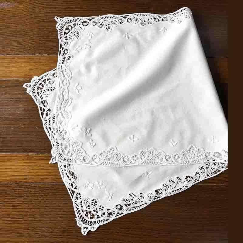 テーブルセンター 白地レース刺繍ドイリー ランナー用