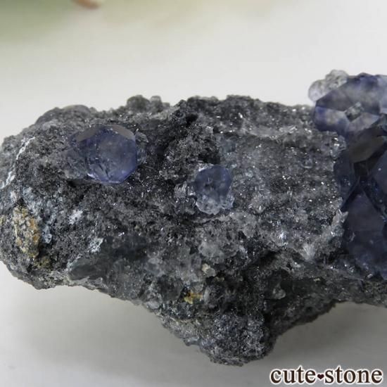 中国 福建省産パープルブルーフローライトの結晶（原石） 44.7g - cute