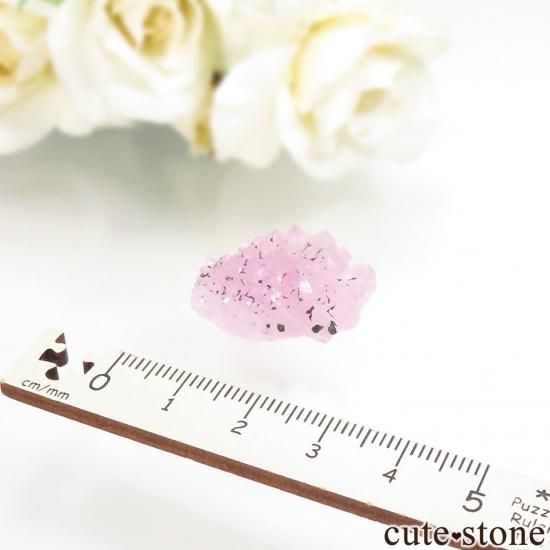 ブラジル ミナスジェライス州 Taquaral産 ローズクォーツの結晶 No.5