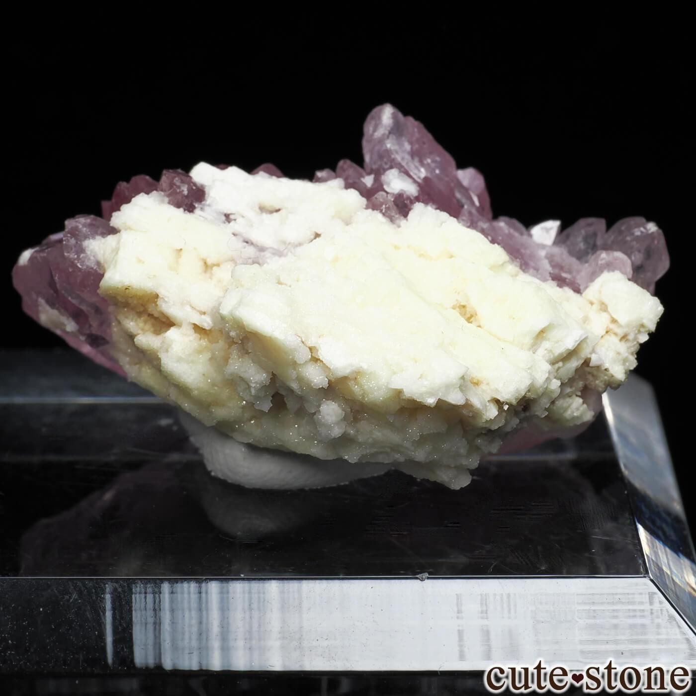 ブラジル ミナスジェライス州 Taquaral産 ローズクォーツの結晶 No.6