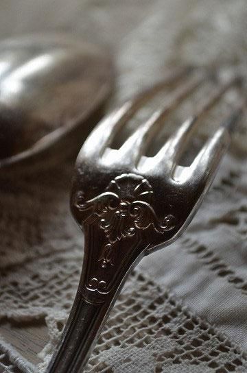 saglier freres製シルバースプーンとフォークのセット【パディントン