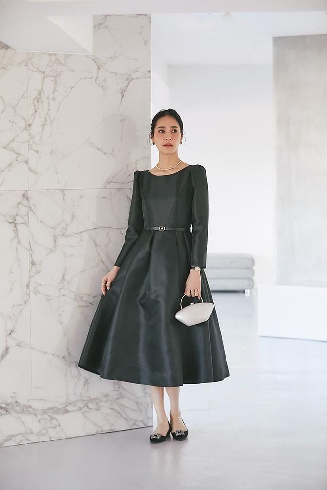 ミカドサテンフレアタックワンピース(ブラック) - seventen