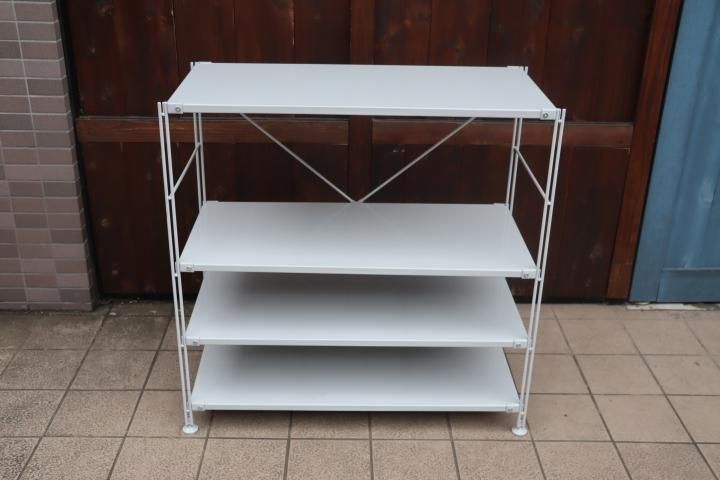 無印良品(MUJI)の人気の4段スチールユニットシェルフです！2人暮らしに