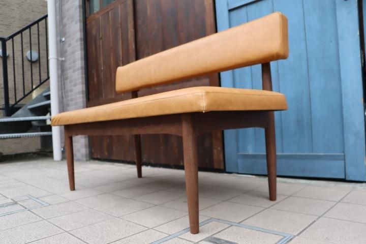 unico（ウニコ）の希少な廃盤SUK（スーク）シリーズのダイニングベンチ