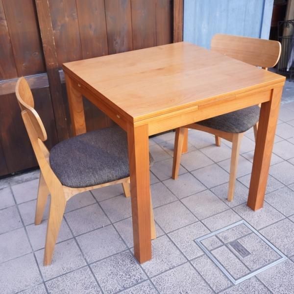 unico(ウニコ)のVIVO:Extension table！チェリー材のナチュラル感と