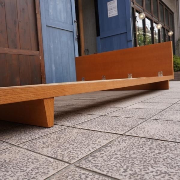 人気のunico(ウニコ)のCORSOシリーズ セミダブルベッドです！！オーク