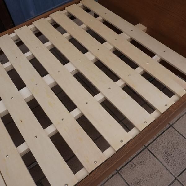 値下げ/unico(ウニコ)より木の表情を生かしたカジュアルな印象のADDAY