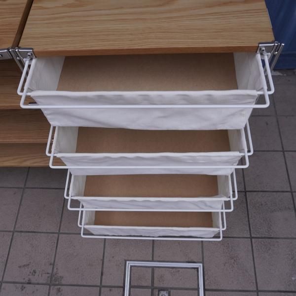 無印良品(MUJI)のオーク材 4段帆布バスケット付きステンレスユニット