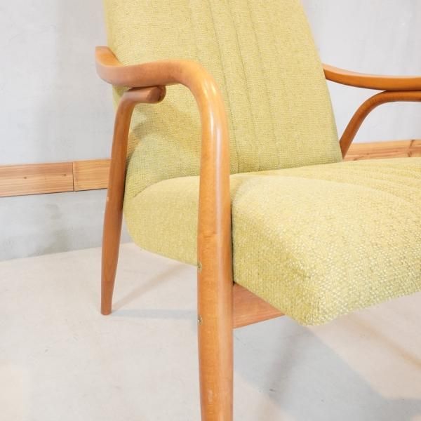 unico(ウニコ)取扱い、DOZE(ドゥーゼ)ハイバックチェアです。チェコの