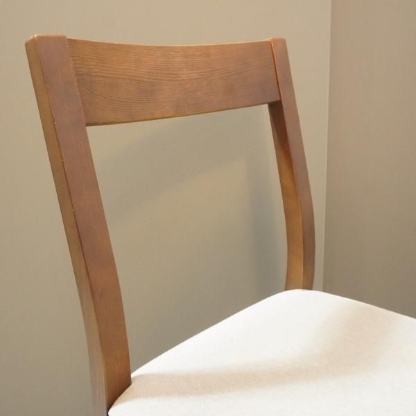 無印良品(MUJI)のタモ無垢材 ダイニングチェアー2脚セットです