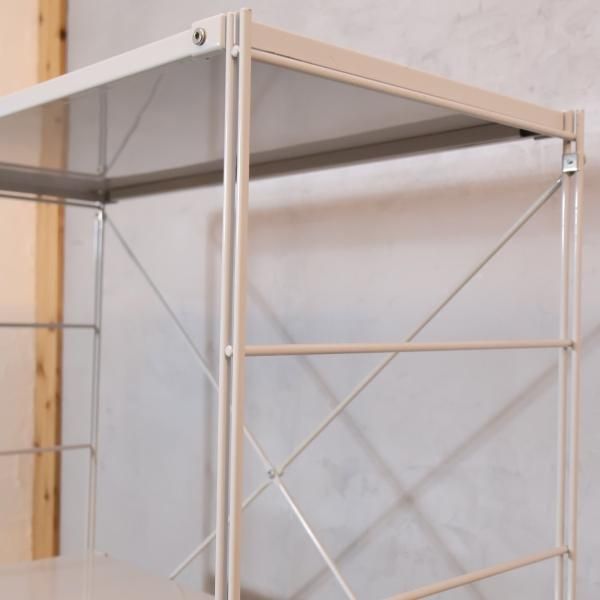 無印良品(MUJI)の人気の4段スチールユニットシェルフです！2人暮らしに