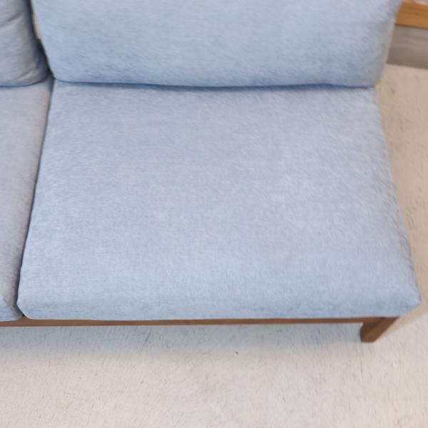 unico(ウニコ)のBLAKE(ブレイク)カバーリングソファ 3シーターです