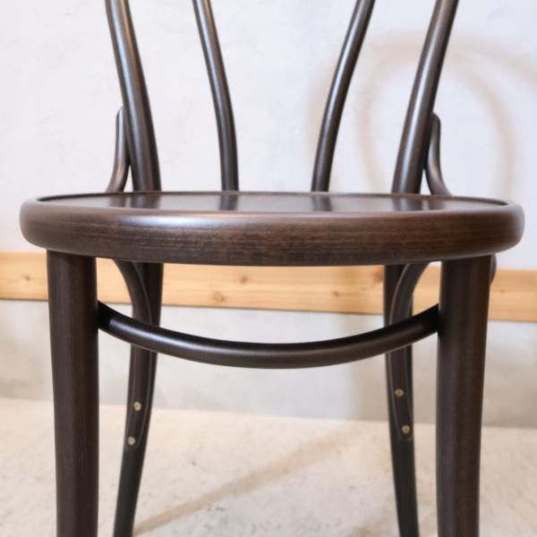 チェコの曲木家具で有名なTON(トン)CRES(クレス)ベントウッド