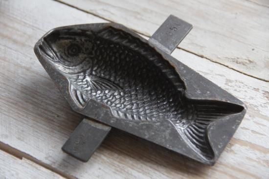 ポワソン・ダブリル 魚型チョコレートモールド大 - L'atelier Brocante