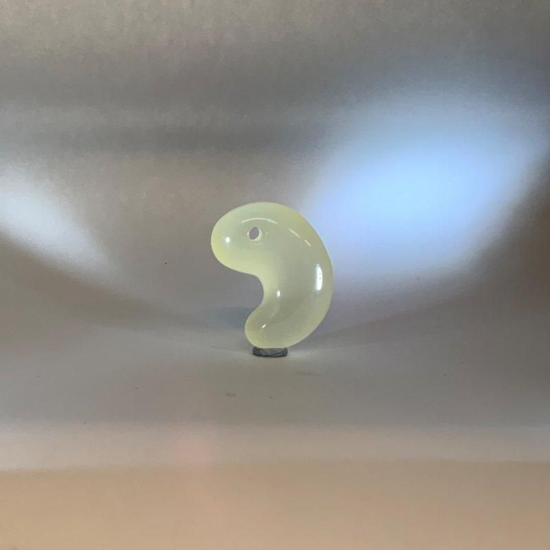 花仙山産めのう AAA 勾玉(大) 】 国産 カーネリアン 赤白 赤めのう