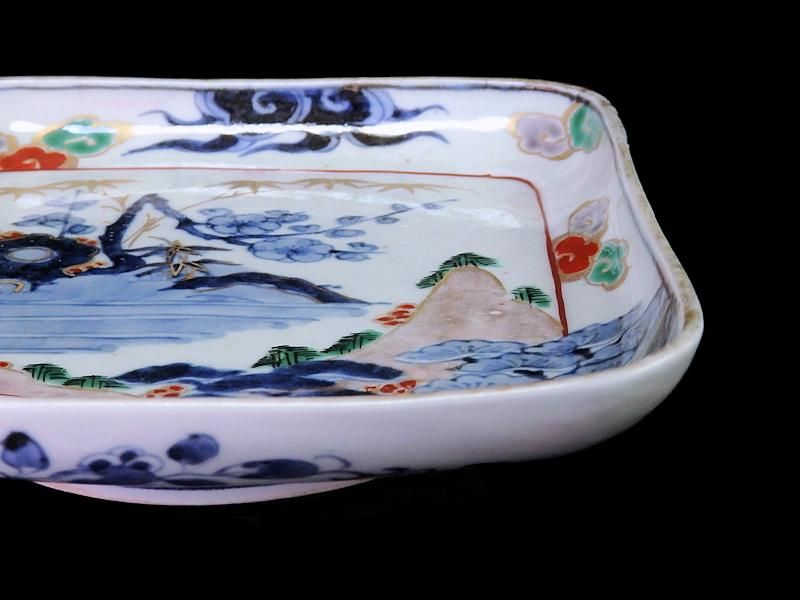 古伊万里 染錦 山水に松竹梅図 角皿