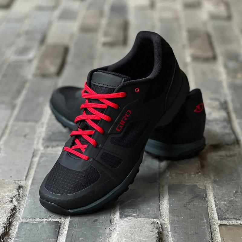 GIRO/ジロ】GAUGE Black / Bright Red