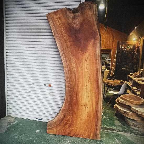 NO39 欅（ケヤキ）一枚板｜一枚板テーブル 通販｜大阪｜一枚板・無垢板