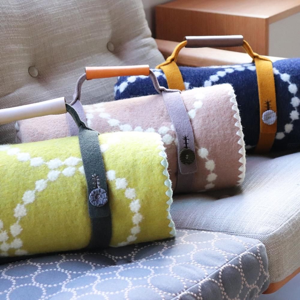 mina perhonen ( ミナ ペルホネン ) / ブランケットホルダー / S・L