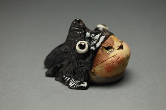 だ*ん様 人気作家 岡村洋子 猫かぶりシリーズ 鯛 赤 置物 焼き物 2026