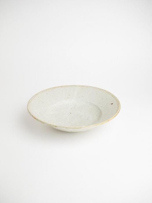 7寸リム平鉢 粉引 / 小林耶摩人 - AELU ONLINE SHOP