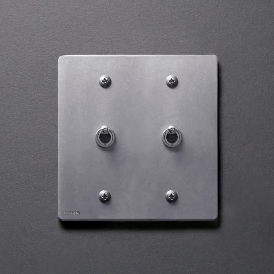 トグルスイッチプレート アルミダイカスト 2連/2口 | 住宅照明用