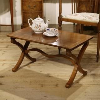 TABLE - Q'S ANTIQUES