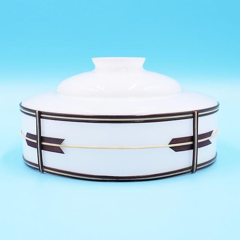 昭和レトロの電笠 ランプシェード - 矢羽飾り付き乳白ガラス