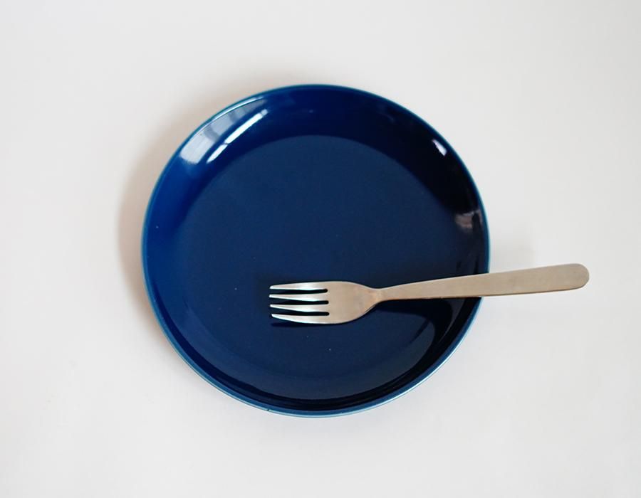 プレート 18cm ネイビー・紺［13209］ | Common・コモン［online shop］
