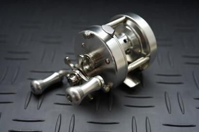 予約オーダー受付中!! 五十鈴工業/イスズリール 【 Isuzu BC621SSS