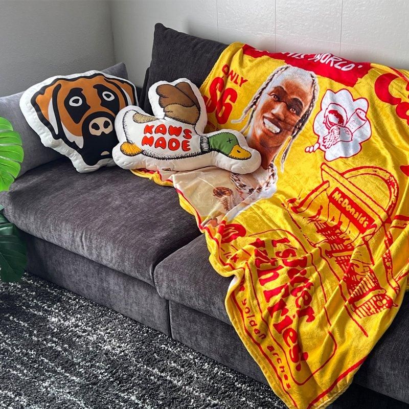 HUMAN MADE × KAWS (ヒューマンメイド×カウズ) / CUSHION KAWS #2