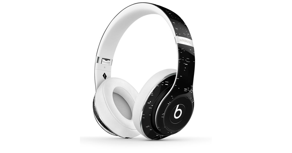 Beats、仏PIGALLEとコラボした限定版Bluetoothワイヤレスヘッドホン