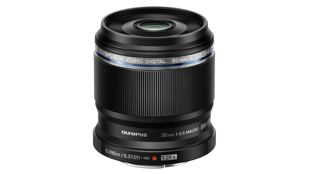 オリンパス、最大倍率1.25倍のマクロレンズ「30mm F3.5 Macro」 - 価格.com