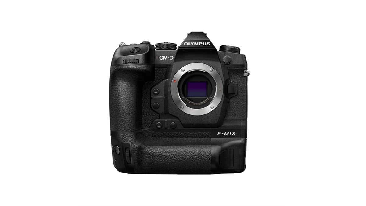 オリンパス、「TruePic VIII」2基を装備したミラーレスカメラ「OM-D E