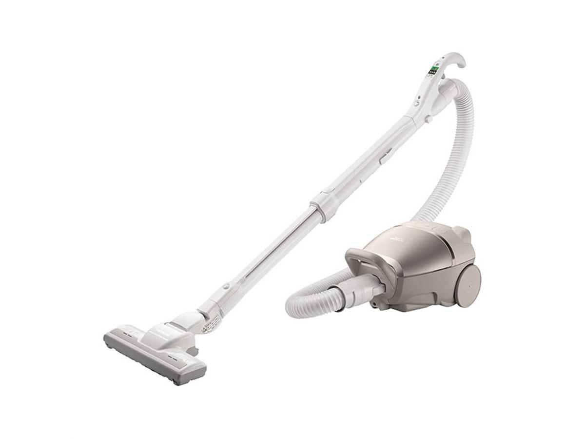 日立、新デザインの紙パック式クリーナー「CV-PF90」「CV-VF70