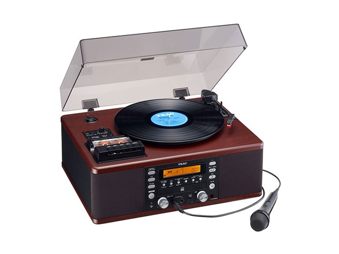 TEAC、ターンテーブル/カセットプレーヤー付きCDレコーダー「LP-R560K