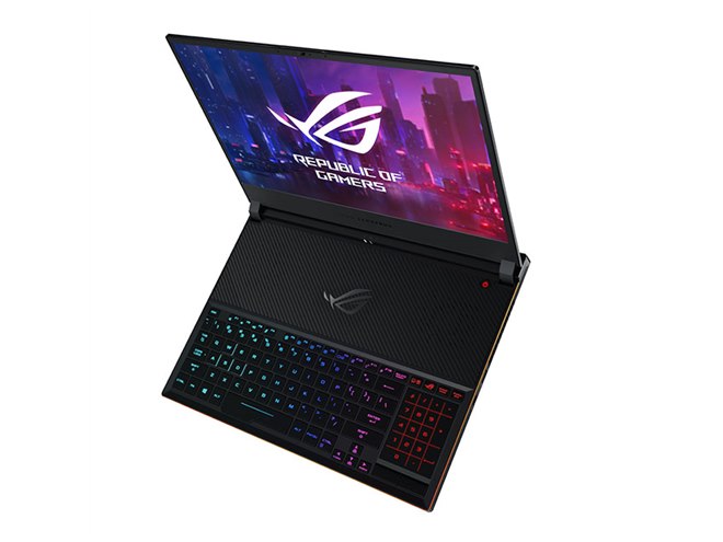 ASUS、「GeForce RTX 2080/2070」を搭載した15.6型ゲーミングPC「ROG