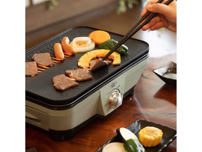 Aladdin、七輪をイメージした「グラファイト ミニグリラー」を本日10