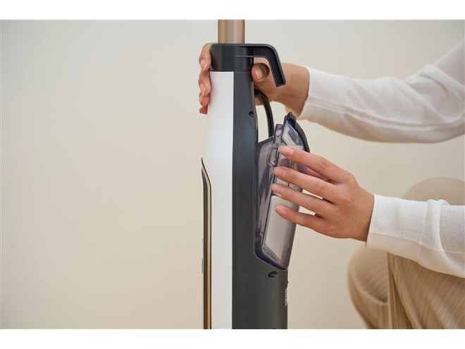 Shark、掃除性能と利便性が向上した新モデル「回転スチームモップ