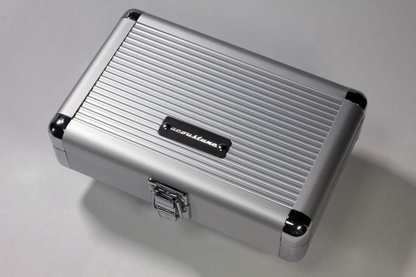 マニアからも一目置かれるAcoustuneの最新イヤホン「HS1697TI