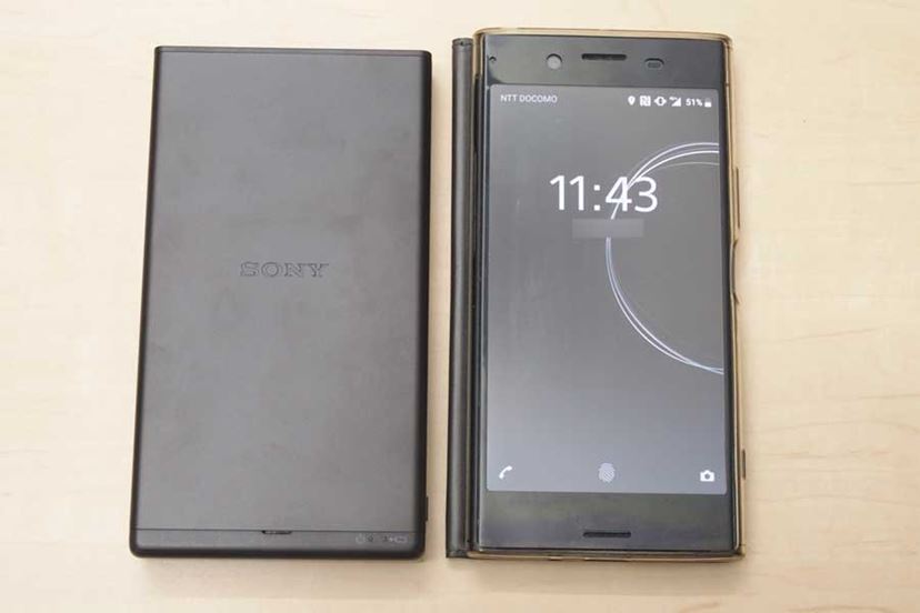 ソニーのスマホサイズのバッテリー内蔵モバイルプロジェクター「MP-CD1