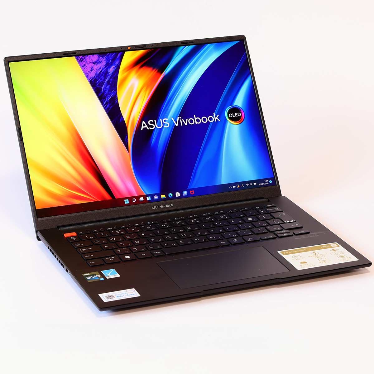 絶妙なサイズ感かも!? 14.5型有機EL＆「Hプロセッサー」搭載の