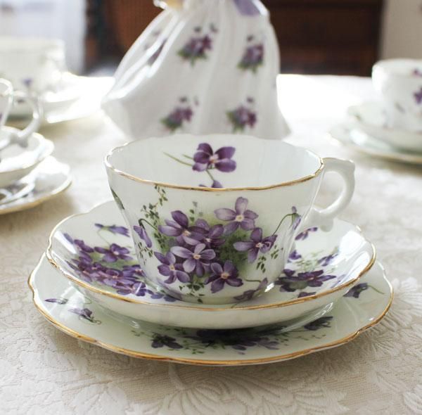 ハマースレイ ヴィクトリアンバイオレット イギリスアンティーク