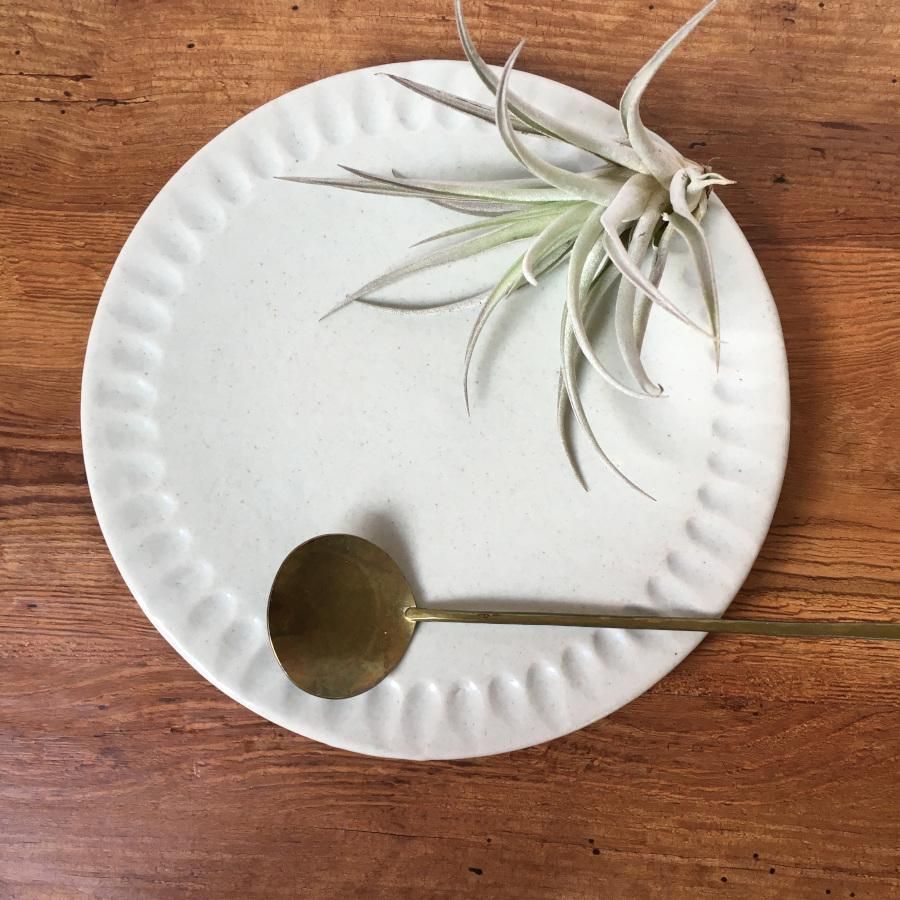 皿ー 雑貨店アオトキイロ｜作家ものの器と雑貨の通販