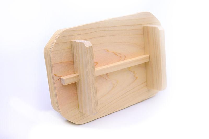 長三宝 桧木 6.0寸 神具セット付き－【ひるた仏具店】 お仏壇・お位牌