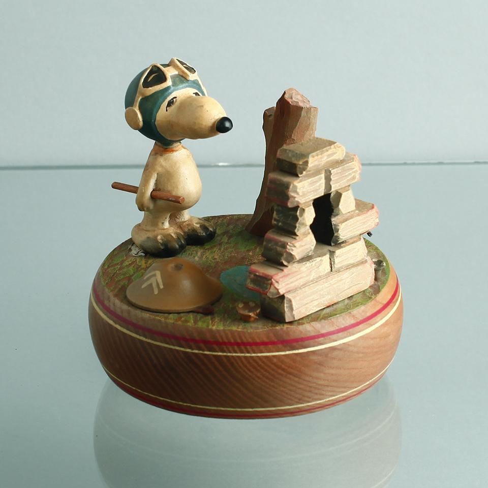 アンリANRI スヌーピーアイスホッケー木彫りオルゴール