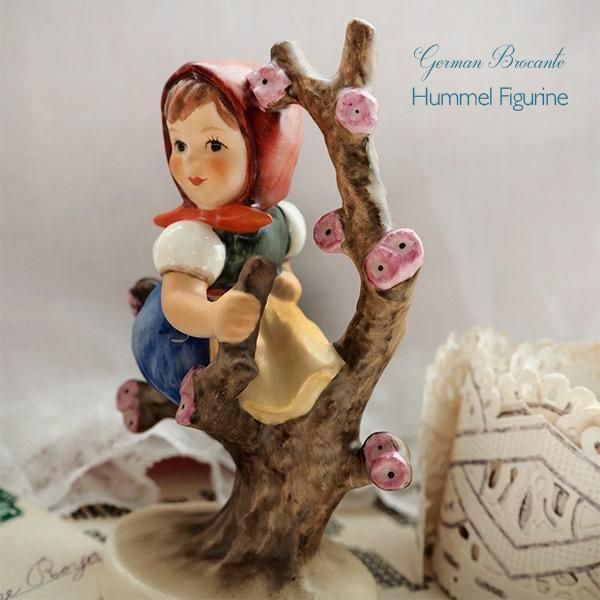 送料無料】ドイツ ヴィンテージ 陶器人形 木に登る少女 フンメル人形